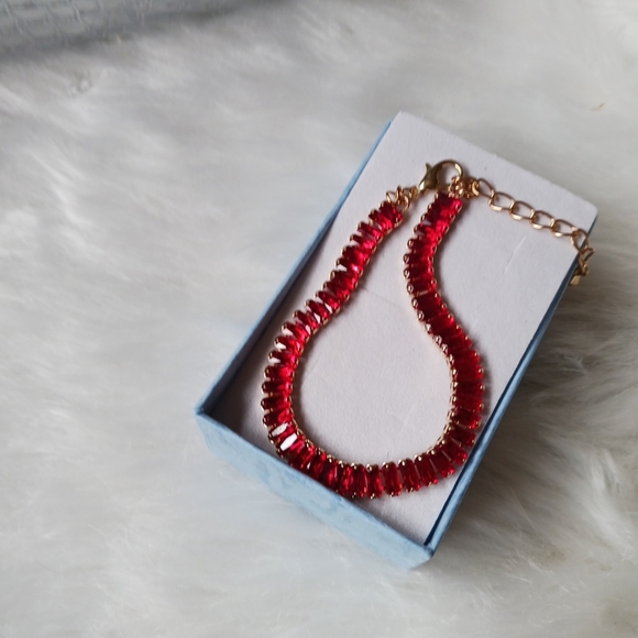 Red Rhinestone Gold Chain Bracelet - Picture 9 of 12